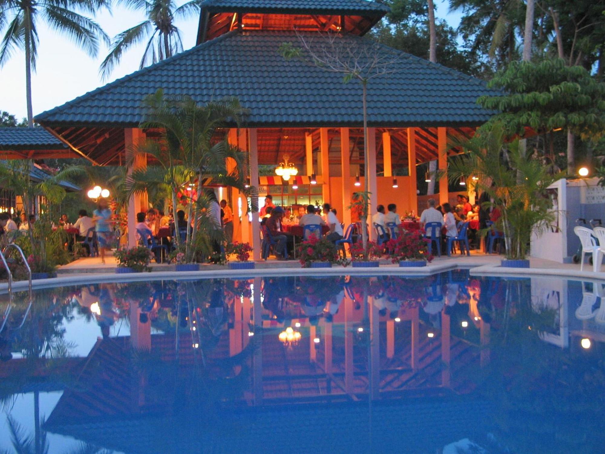 Ekman Garden Resort Sichon Exterior photo